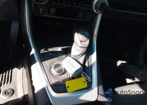 2024 Toyota Rav4 Hybrid Xle из США, поврежденный, VIN JTMRWRFV0RD215574